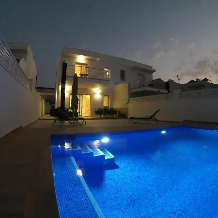 Bella Anna * Denia